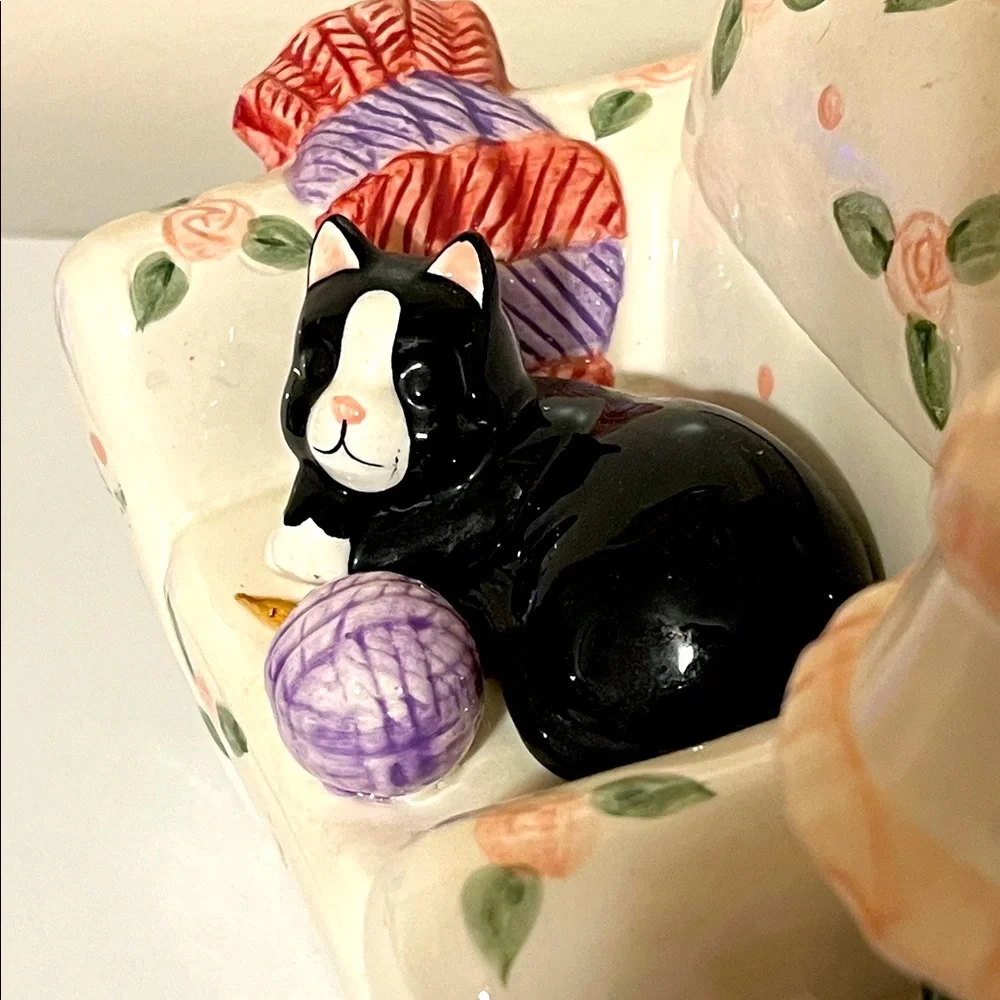 Vintage World Bazaar Teapot Tuxedo Floral Cat Sleeping on Armchair. Like New